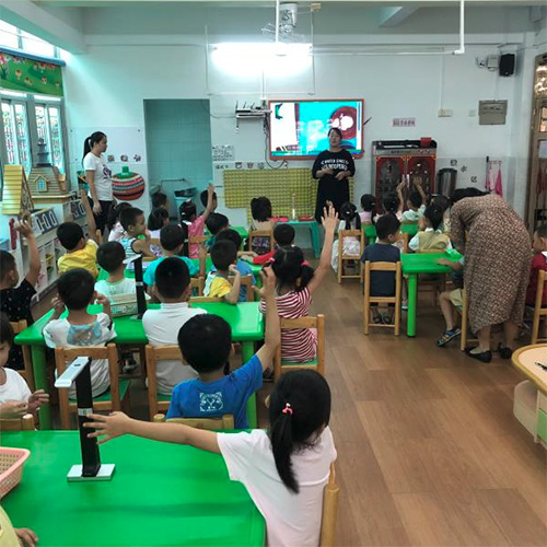 幼兒園手工分享展示互動(dòng)教學(xué)系統(tǒng)
